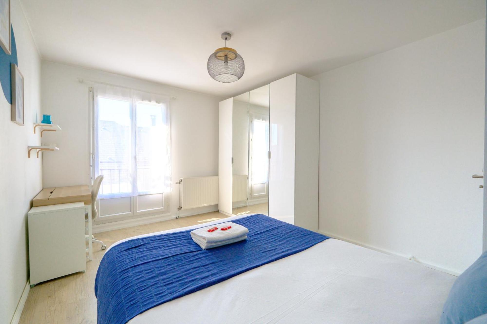 La Rouette - Chambres Privees Reims Exterior photo